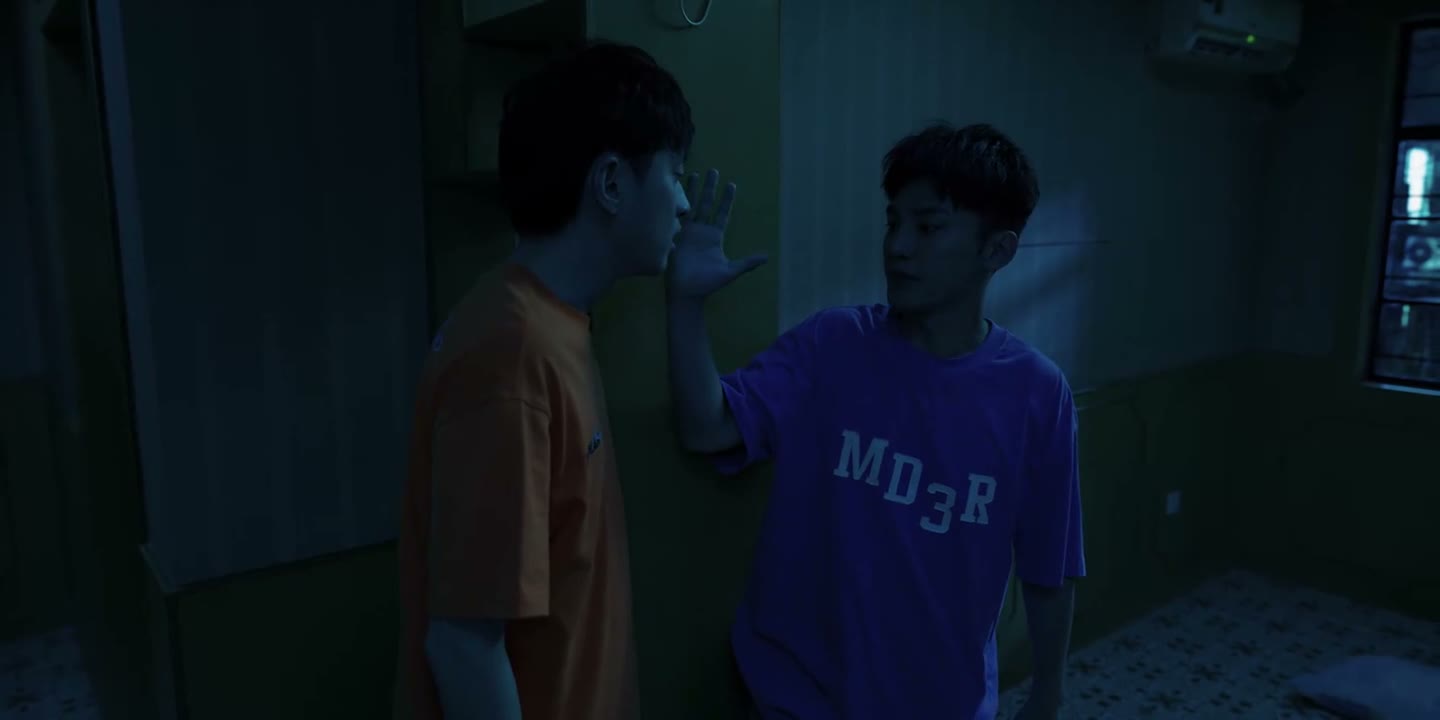 千万别半夜站我床头啊