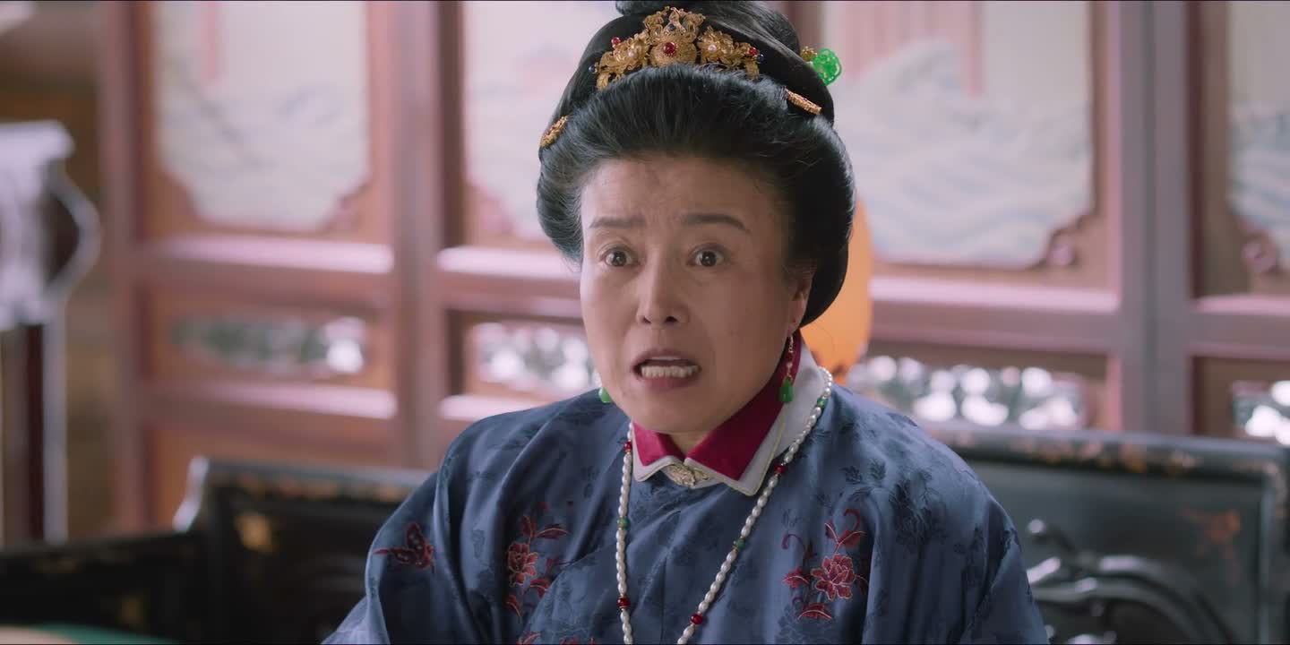 还在顾府留宿了