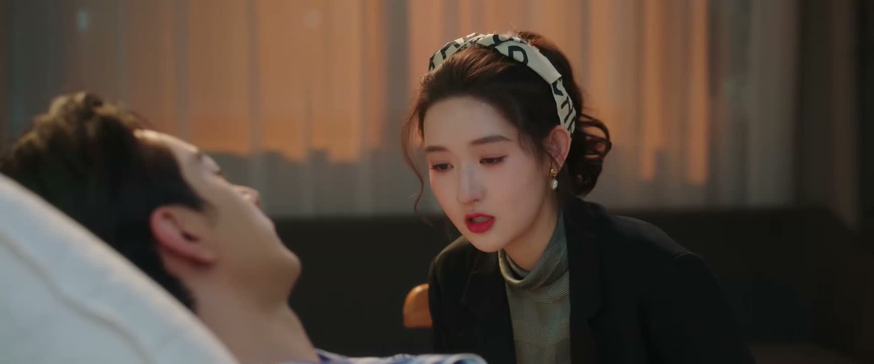 明天早上我一起床就来看你