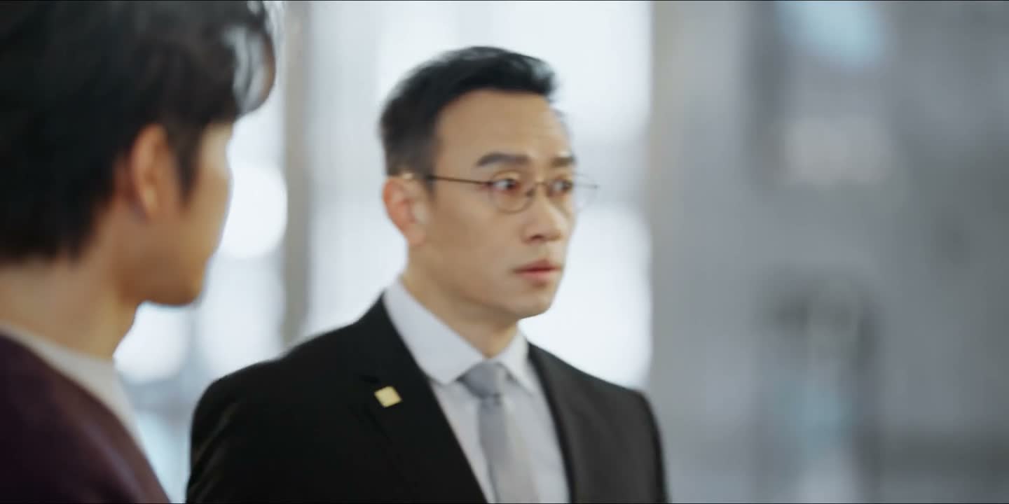 那个魏总说让清场
