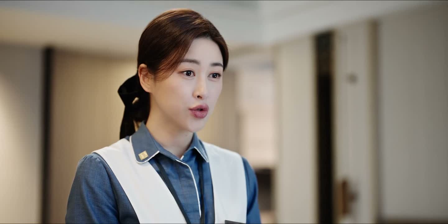 应该是需要一杯咖啡提提神了