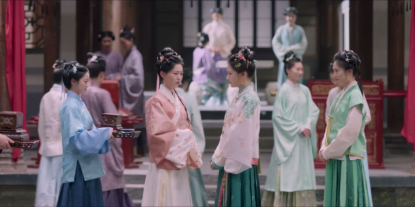 总不会是游春会上吧