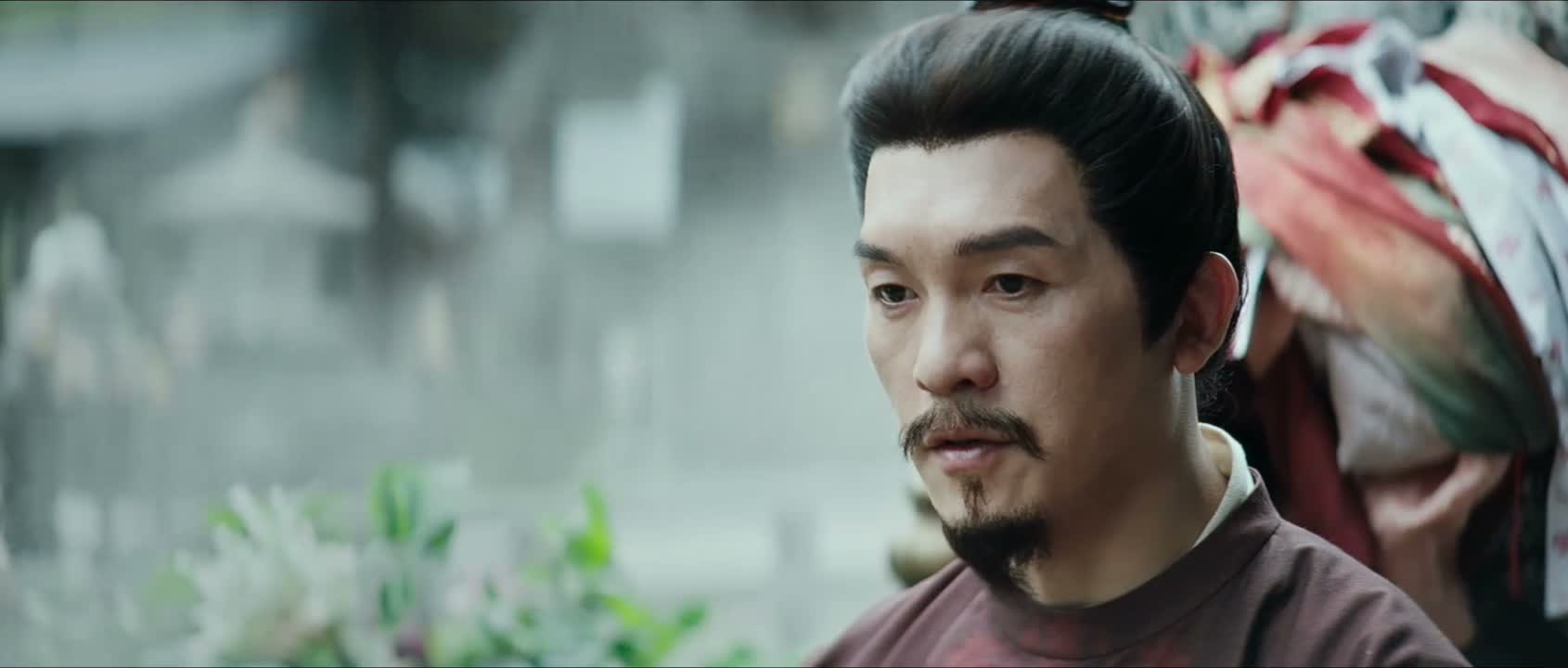 听了些坊间传言