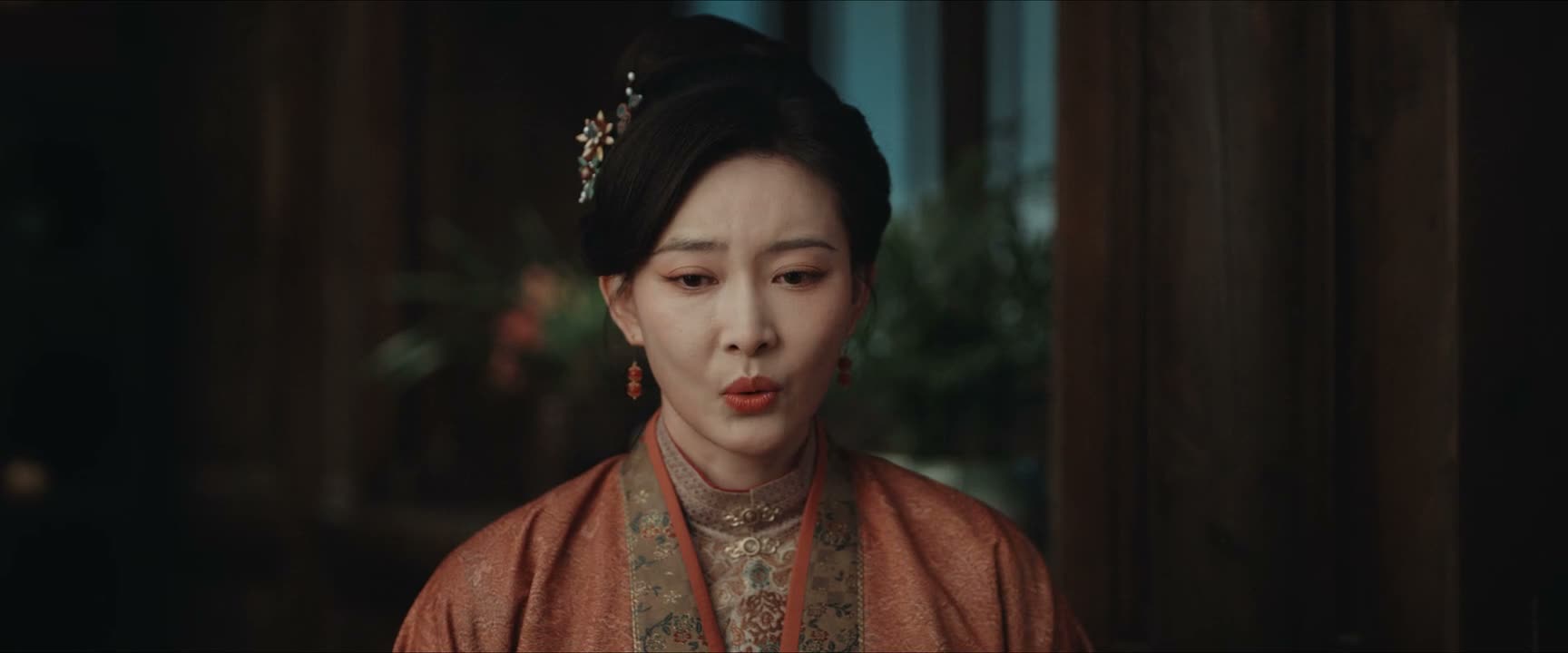 活着的人却难以解脱