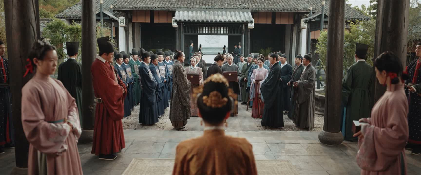客人们远道而来 舟车劳顿
