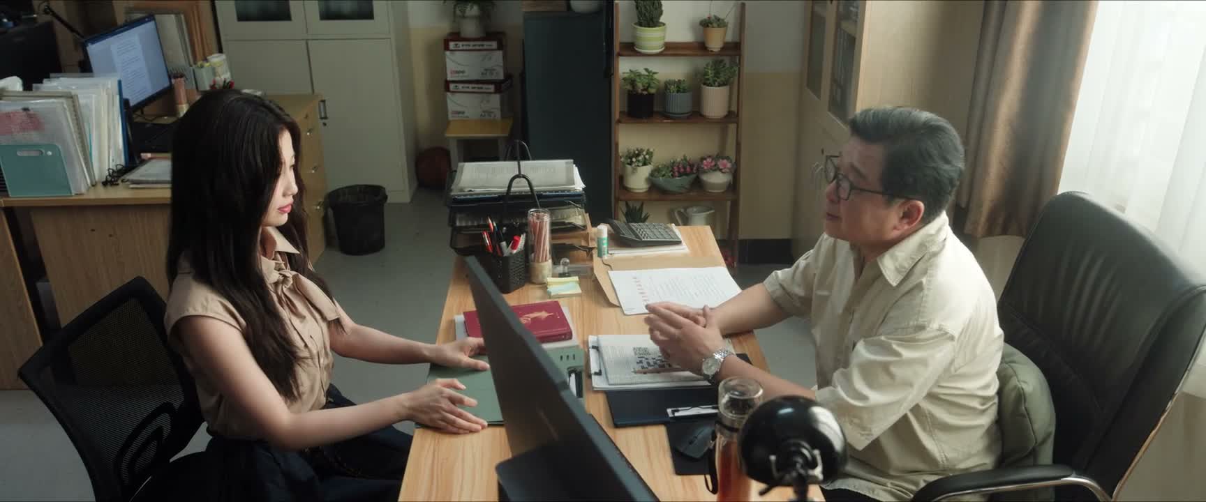 你看你心理学学得这么好 我觉得你干这个领队