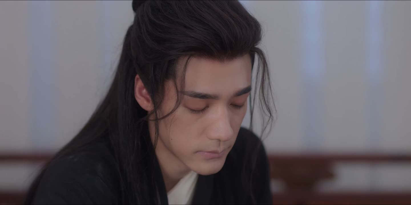 还不是因为你不理我 冷淡我