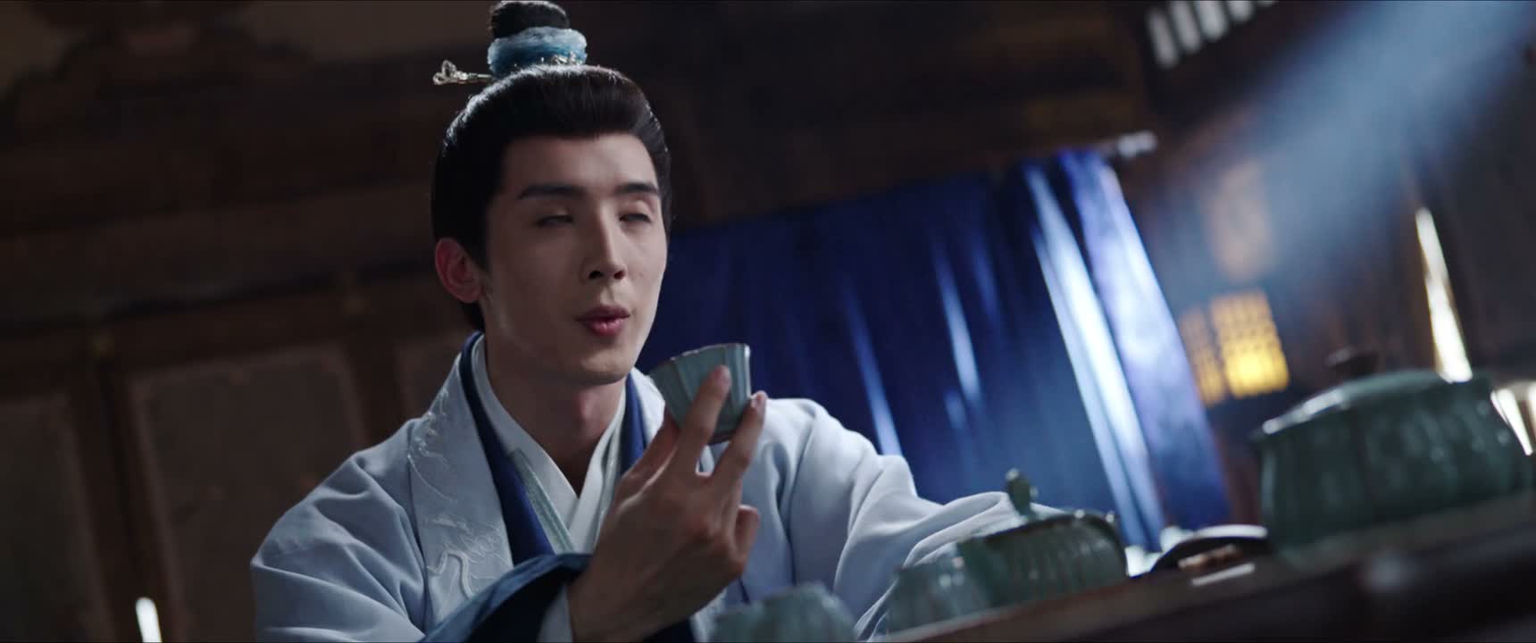 就像是一把双刃剑
