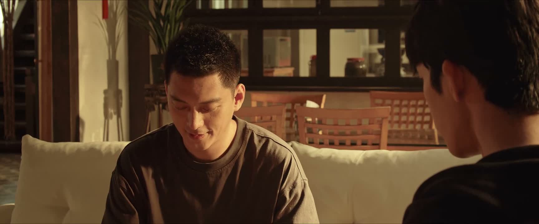 记得你小时候也是像现在一样 不爱吭声
