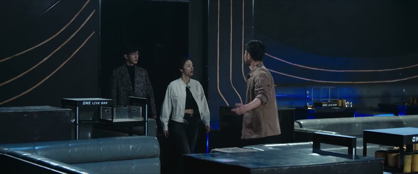 你们俩看吧 我接着盘口供去