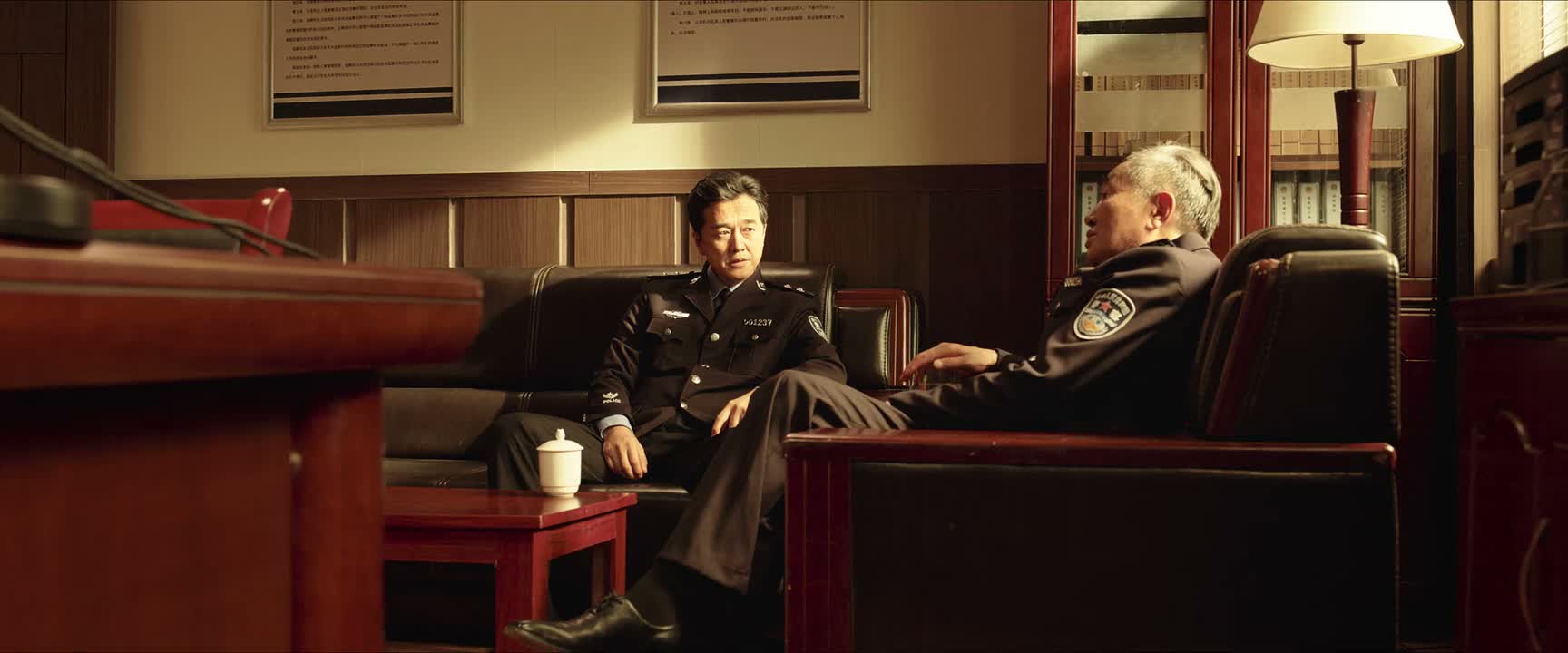 我说你为什么要这样 拼命地工作