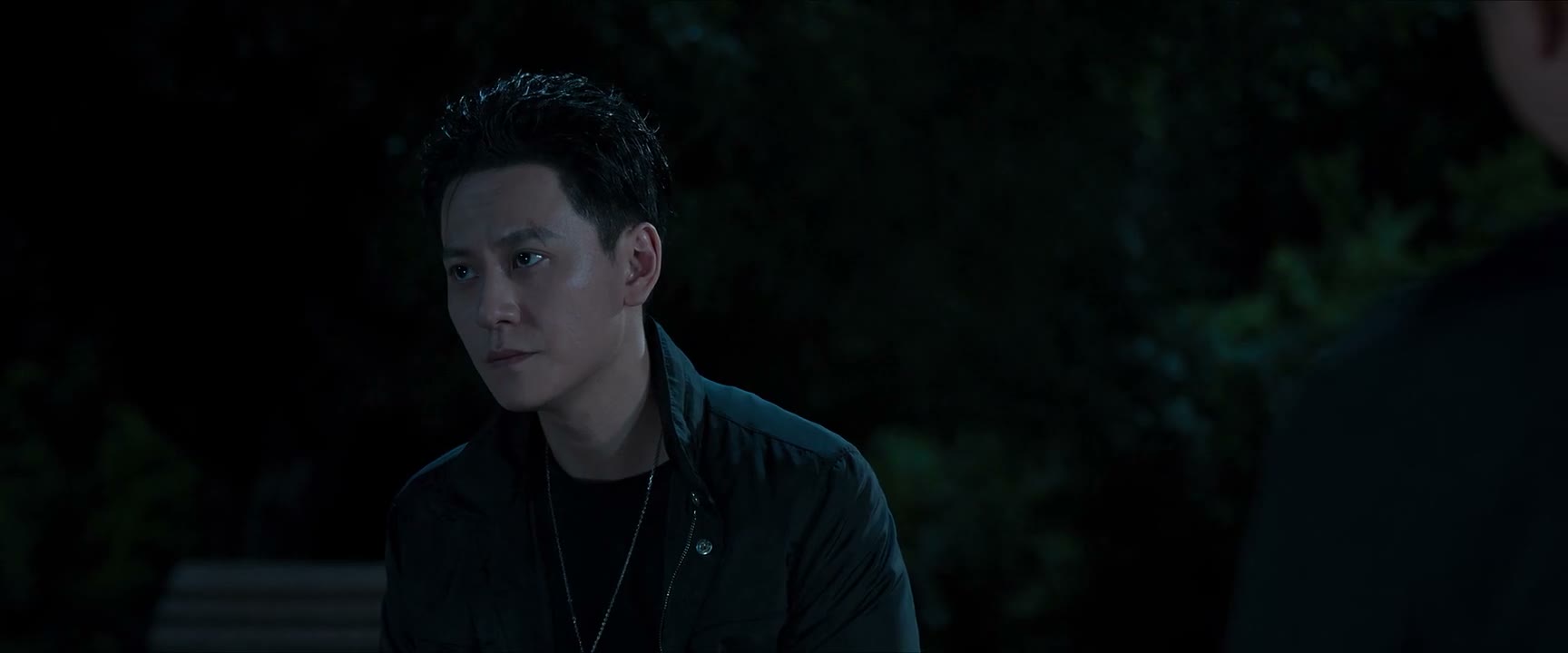 要不是我在那儿开会 你这诚哥又多一档子事